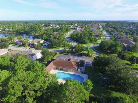 303 Briarcliff Circle Sebastian FL 32958