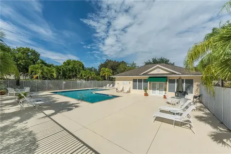 539 6th Street Vero Beach FL 32962