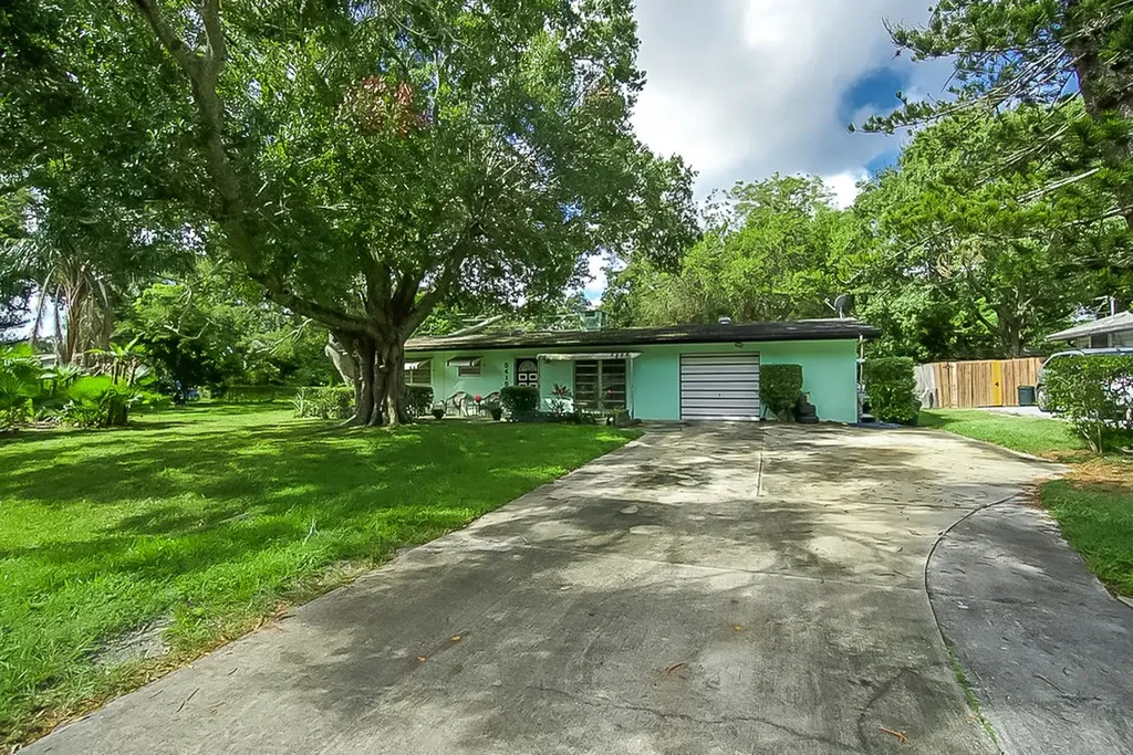 5415 Shannon Drive Fort Pierce FL 34951