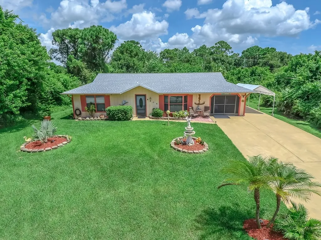 6604 Ocala Avenue Fort Pierce FL 34951