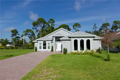 1630 16th Court SW Vero Beach FL 32962