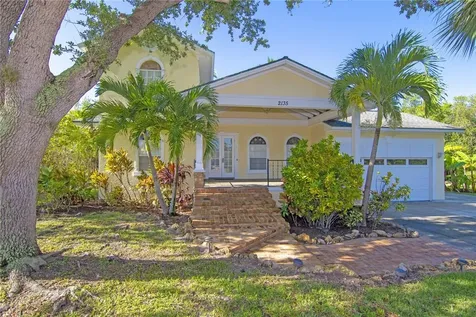 2135 Seminole Shores Lane Vero Beach FL 32963
