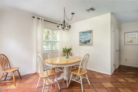 796 Dahlia Lane Vero Beach FL 32963
