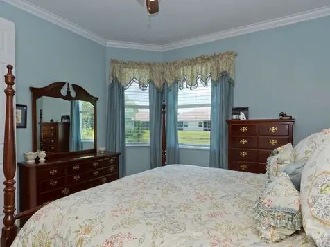 7491 Oakridge Place Vero Beach FL 32966