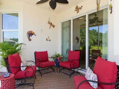 7491 Oakridge Place Vero Beach FL 32966