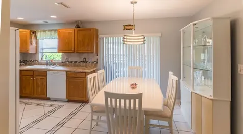 710 Cobblestone Lane NE Palm Bay FL 32905
