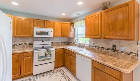 710 Cobblestone Lane NE Palm Bay FL 32905