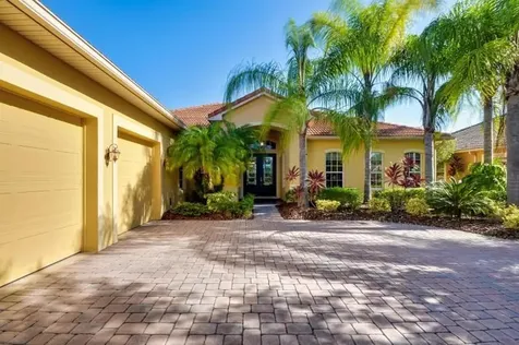 543 Viterra Court Kissimmee FL 34759