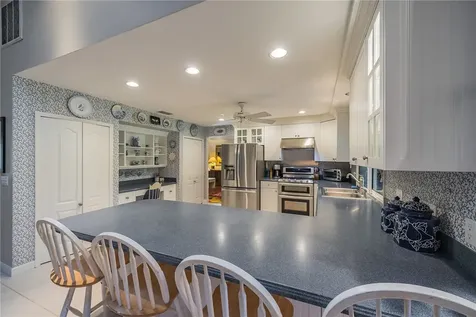 435 38th Square SW Vero Beach FL 32968