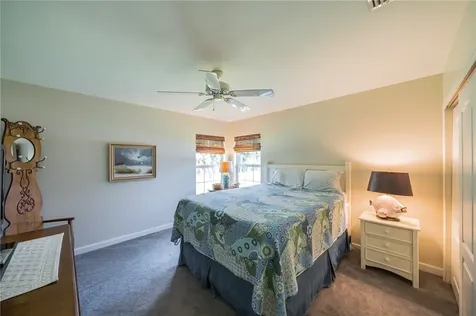 435 38th Square SW Vero Beach FL 32968