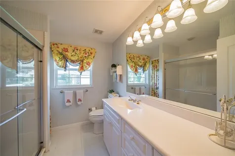 435 38th Square SW Vero Beach FL 32968
