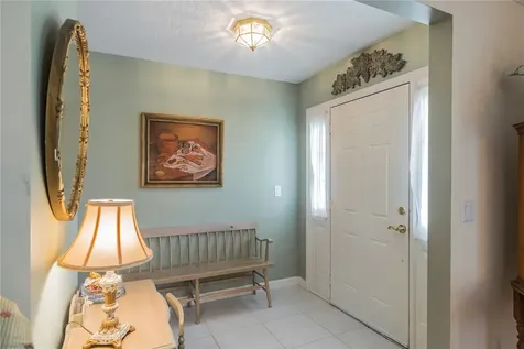 435 38th Square SW Vero Beach FL 32968