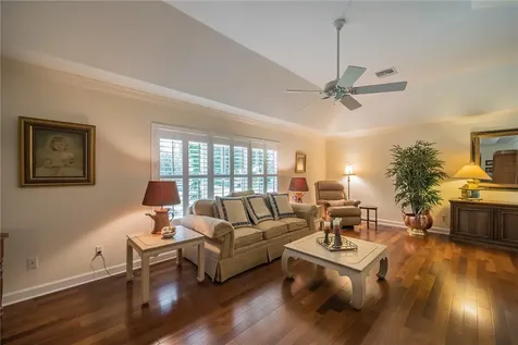 435 38th Square SW Vero Beach FL 32968