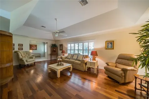 435 38th Square SW Vero Beach FL 32968
