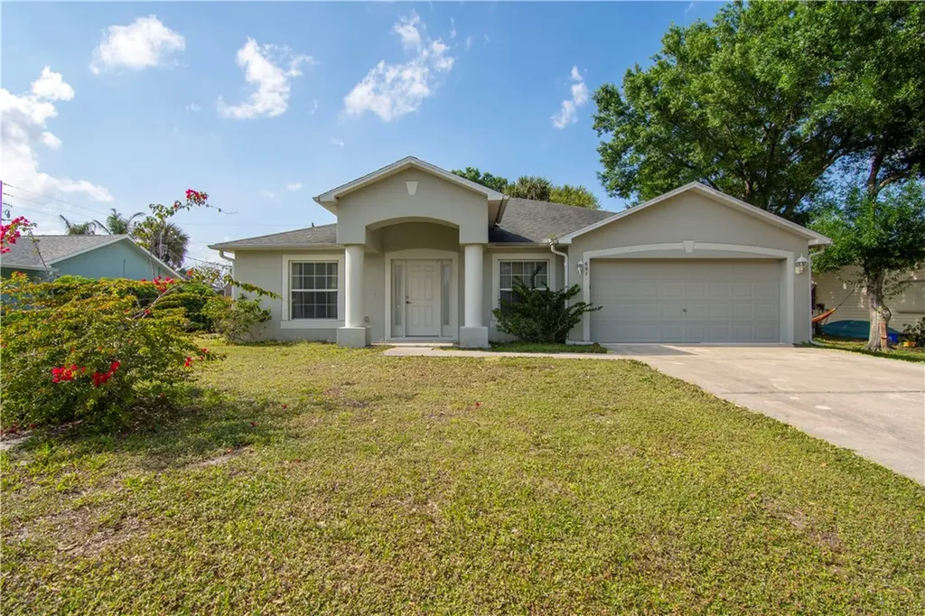 691 Bayharbor Terrace Sebastian FL 32958