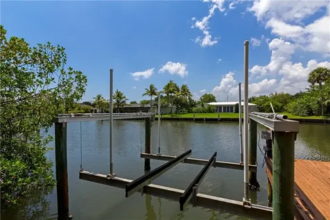 255 Sea Gull Avenue Vero Beach FL 32960