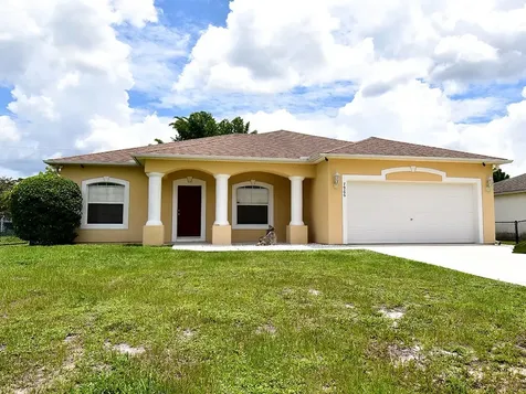7966 102nd Avenue Vero Beach FL 32967