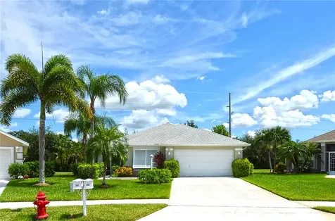 342 W Temple Court SW Vero Beach FL 32968