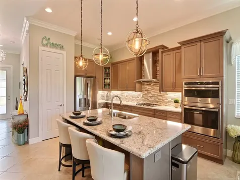 1117 4th Lane SW Vero Beach FL 32962