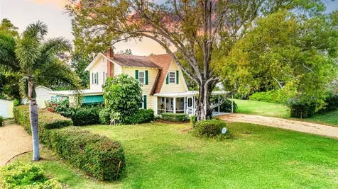 1945 38th Avenue Vero Beach FL 32960