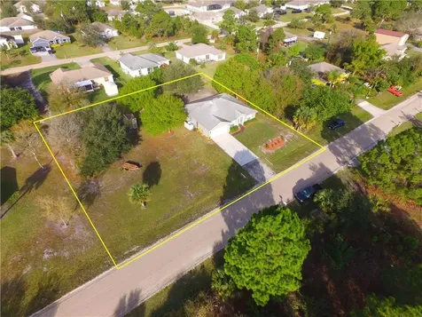 8345 102nd Court Vero Beach FL 32967