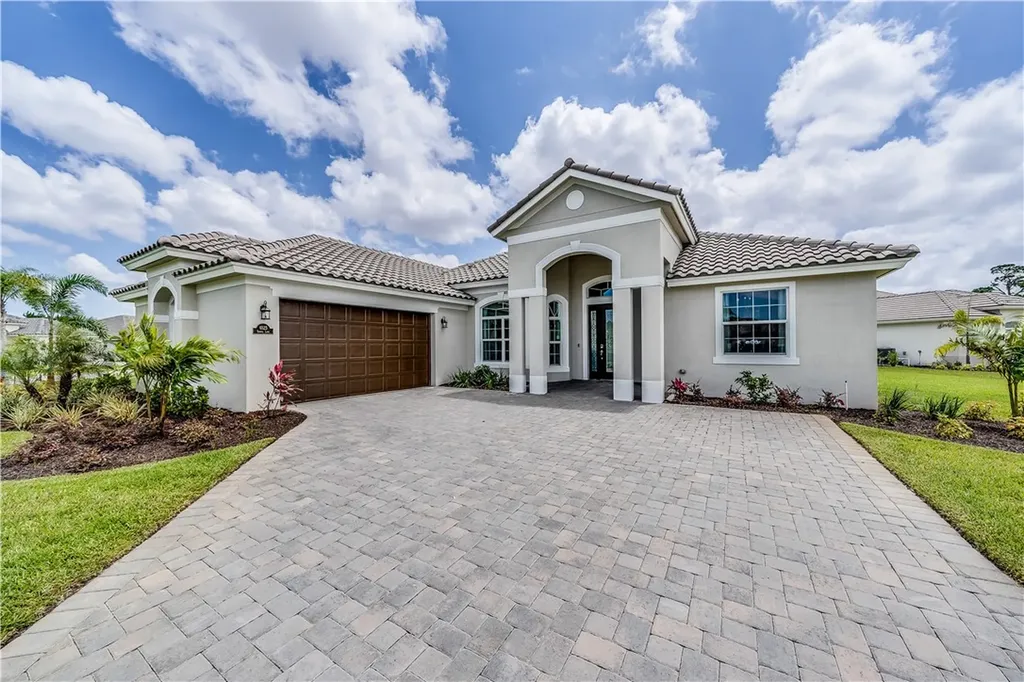 6525 Samuel Lane Vero Beach FL 32966
