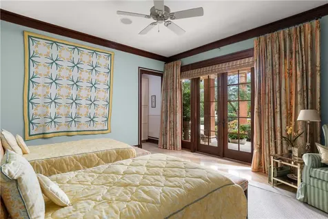 719 Grove Place Vero Beach FL 32963