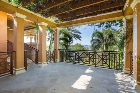 719 Grove Place Vero Beach FL 32963