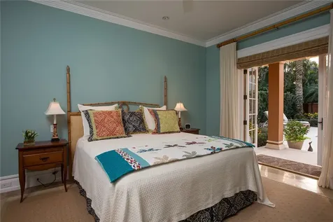 719 Grove Place Vero Beach FL 32963