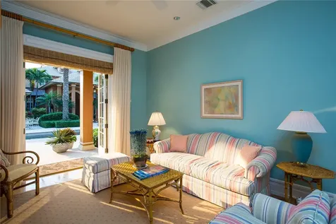 719 Grove Place Vero Beach FL 32963
