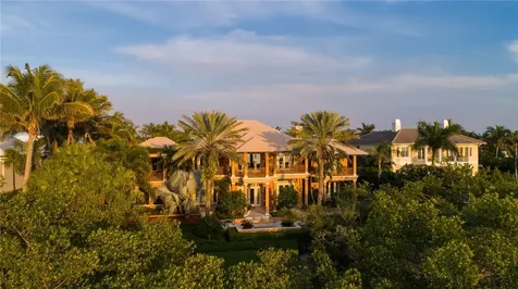 719 Grove Place Vero Beach FL 32963