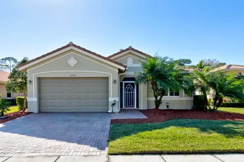 3237 Sussex Way Vero Beach FL 32966