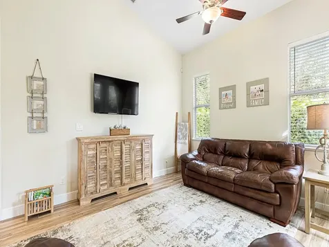 350 21st Court SW Vero Beach FL 32962