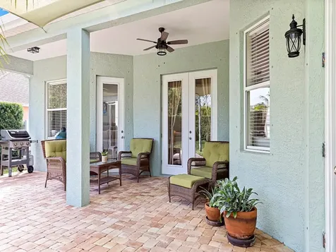 350 21st Court SW Vero Beach FL 32962