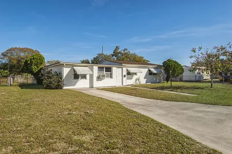 1516 14th Court Vero Beach FL 32960