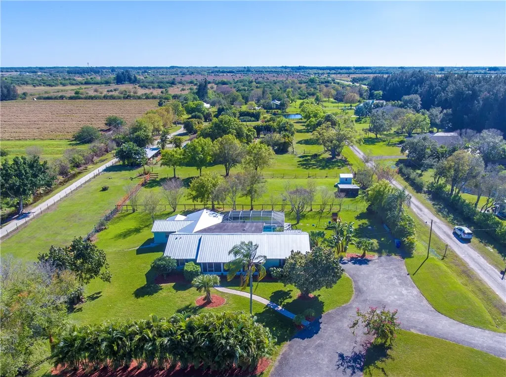 4155 21st Street SW Vero Beach FL 32968