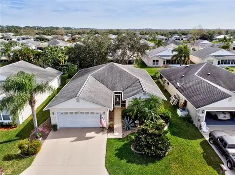 6636 Nuevo Lagos Fort Pierce FL 34951