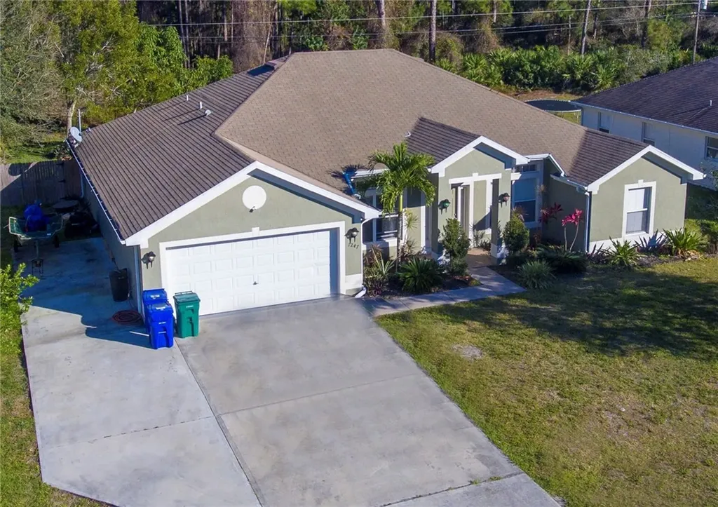 1247 Schumann Drive Sebastian FL 32958