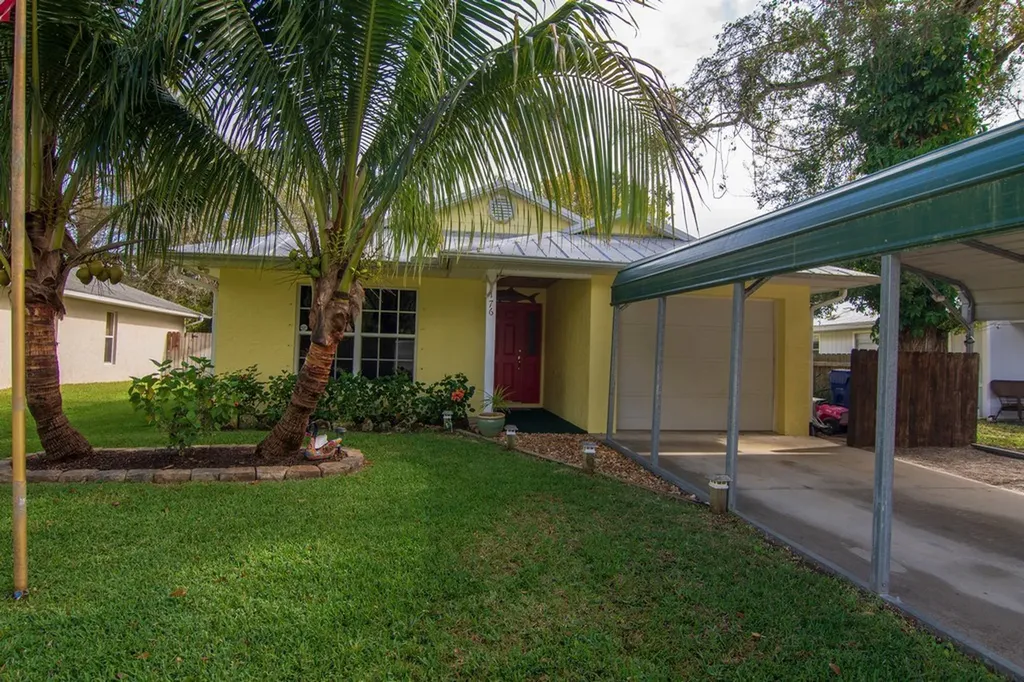 176 49th Avenue Vero Beach FL 32968