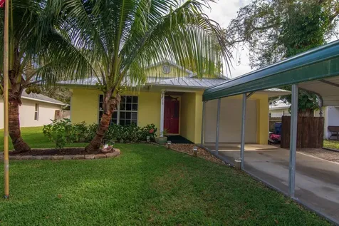 176 49th Avenue Vero Beach FL 32968