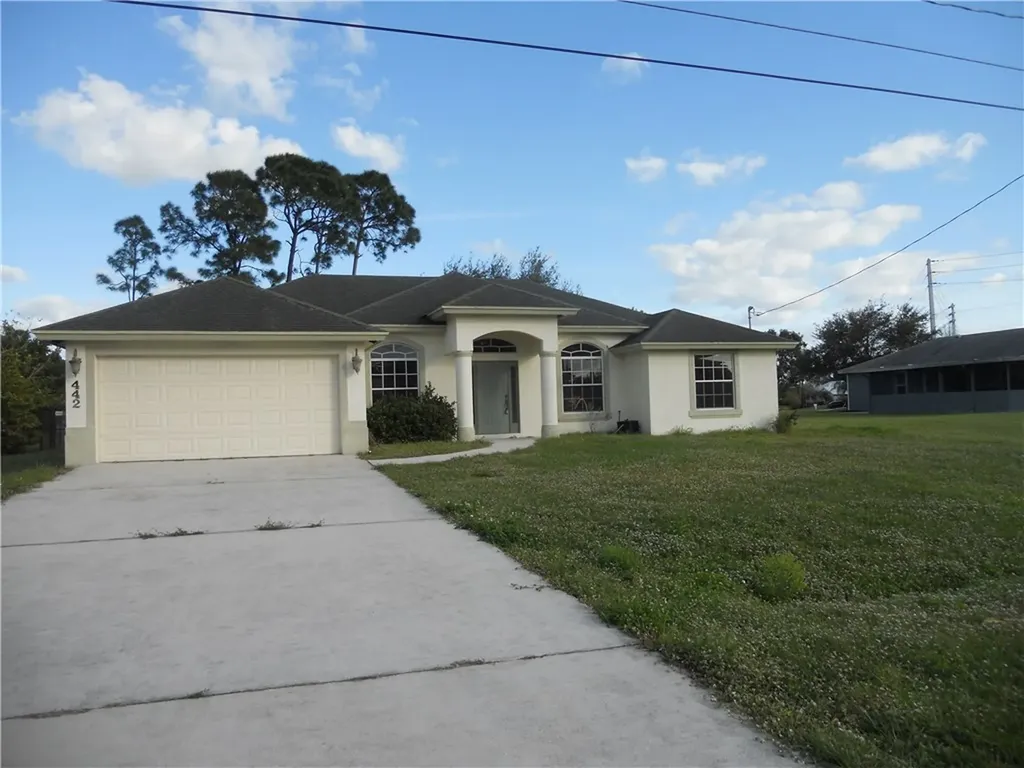 442 SW Tulip Boulevard Port St. Lucie FL 34953