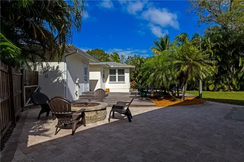 2576 Cordova Avenue Vero Beach FL 32960