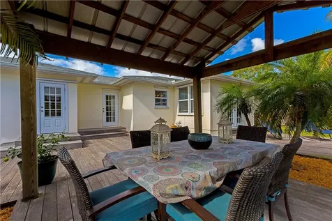 2576 Cordova Avenue Vero Beach FL 32960