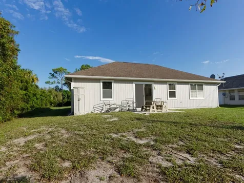 1815 20th Place SW Vero Beach FL 32962
