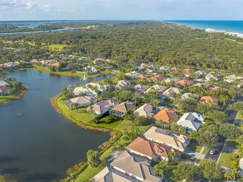865 Island Club Lane Vero Beach FL 32963