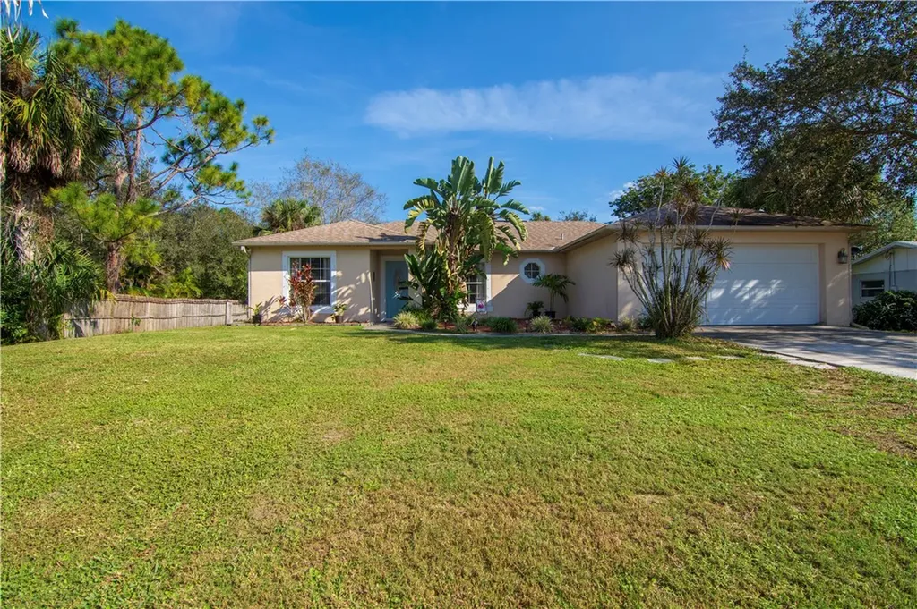 8736 94th Avenue Vero Beach FL 32967