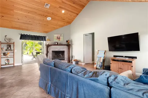 6945 61st Street Vero Beach FL 32967