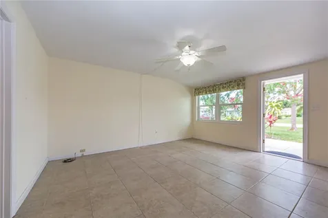 1470 5th Court Vero Beach FL 32960