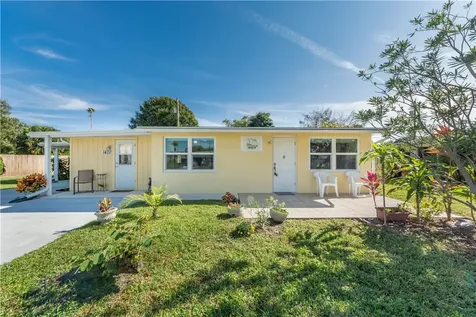 1470 5th Court Vero Beach FL 32960