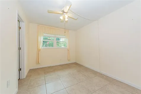 1470 5th Court Vero Beach FL 32960